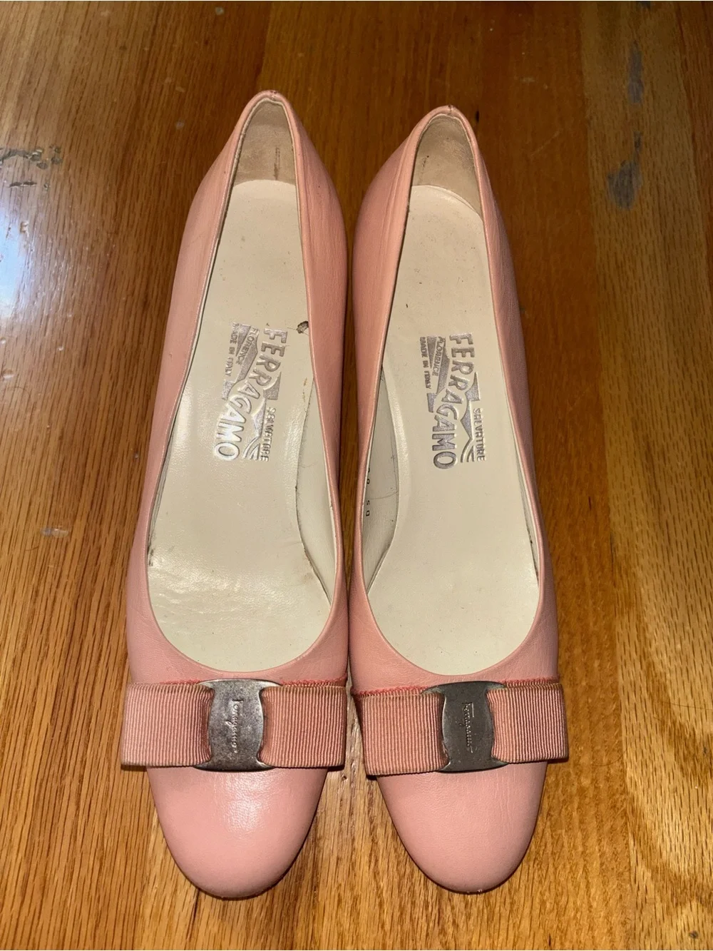 Salvatore Ferragamo Pink Vara Bow Flats